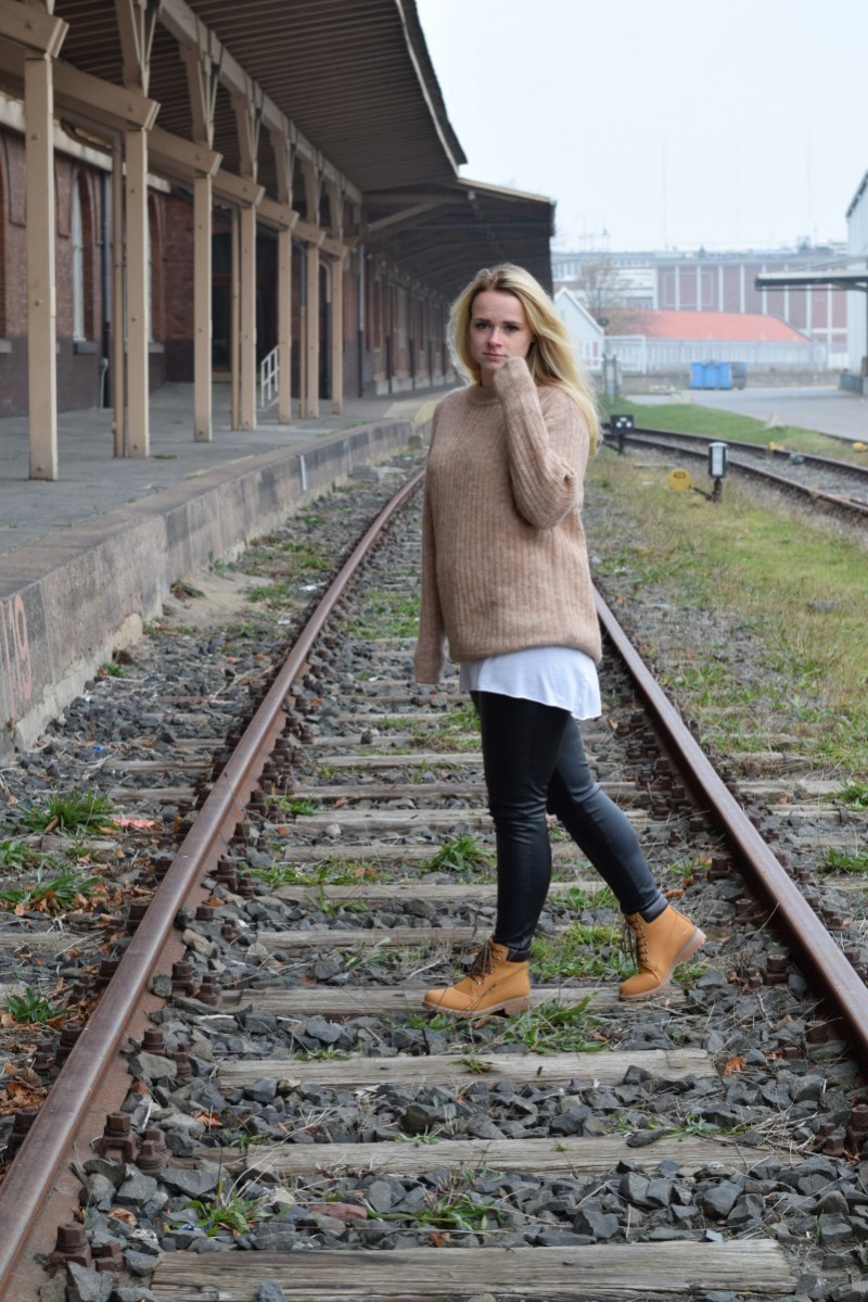 Woanders sein-Swanted-Outfit-Fashion-H&M